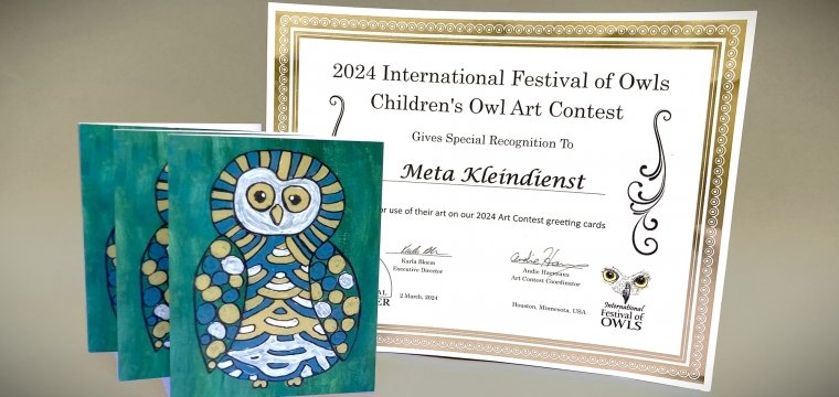 Meta Kleindienst nagrajena na mednarodnem likovnem natečaju Sove