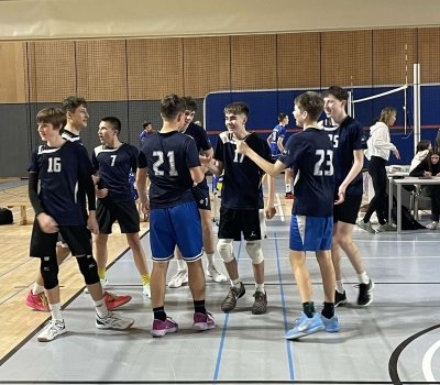 Prvo in tretje mesto na šolske področnem tekmovanju v odbojki  slika 21