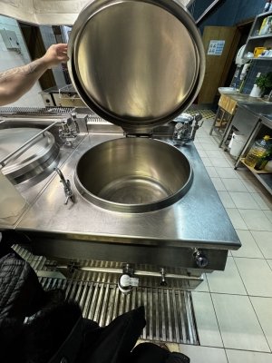 Namera o prodaji premičnega stvarnega premoženja z neposredno pogodbo slika 15