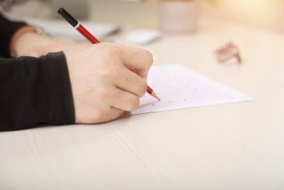 Popravni in predmetni izpiti za 9. razred v prvem izpitnem roku slika 1