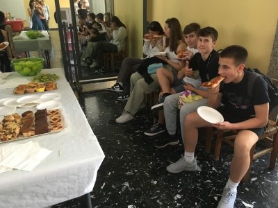 Brezmejna slovenščina – izlet devetošolcev v Trst  slika 12