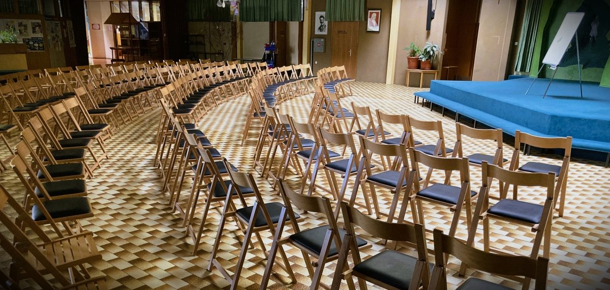 Predavanje Damjane Šmid: »Šola – čigava odgovornost in naloga«