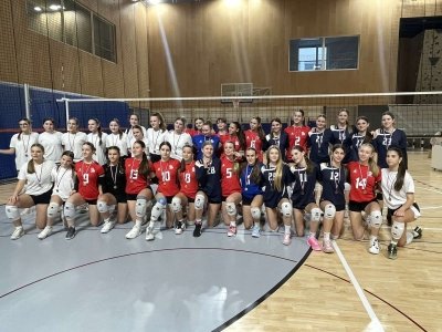 Prvo in tretje mesto na šolske področnem tekmovanju v odbojki  slika 23