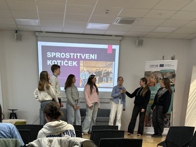 X-tra projekt – ustvarjalnost brez meja: zaključek projekta  slika 1