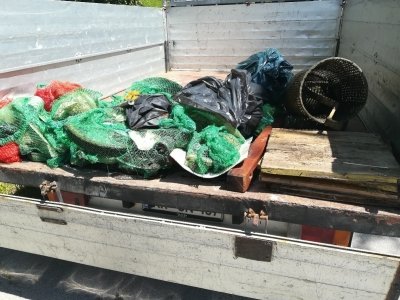 Naši učenci na čistilni akciji na Bledu  slika 1