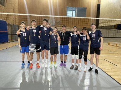 Prvo in tretje mesto na šolske področnem tekmovanju v odbojki  slika 4