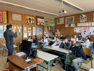 Učenci izbirnega predmeta retorika 
