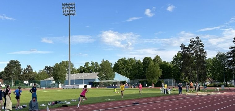 Uspešen nastop naših atletov na področnem tekmovanju v atletiki