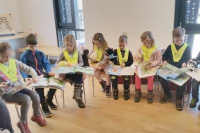 1. b in knjižni junaki  slika 11