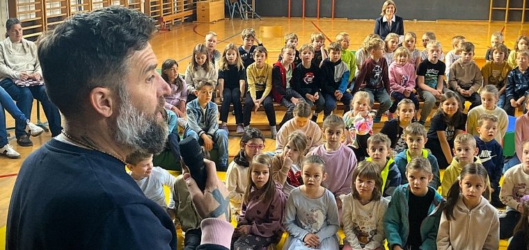 Obisk pisatelja Žiga X Gombača