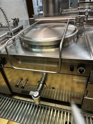 Namera o prodaji premičnega stvarnega premoženja z neposredno pogodbo slika 4