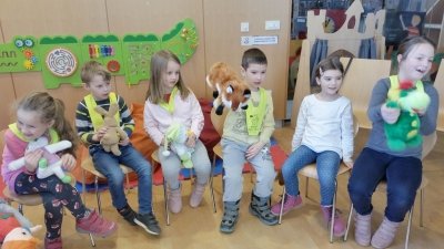 1. b in knjižni junaki  slika 16
