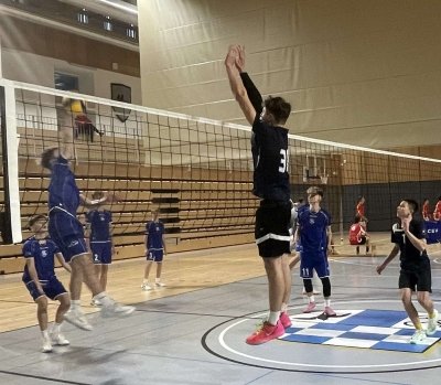 Prvo in tretje mesto na šolske področnem tekmovanju v odbojki  slika 9