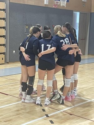 Prvo in tretje mesto na šolske področnem tekmovanju v odbojki  slika 25