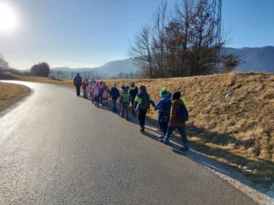 Prvošolci na športnem dnevu  slika 10